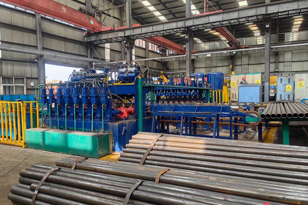 hydrostatic-testing-machine1.jpg