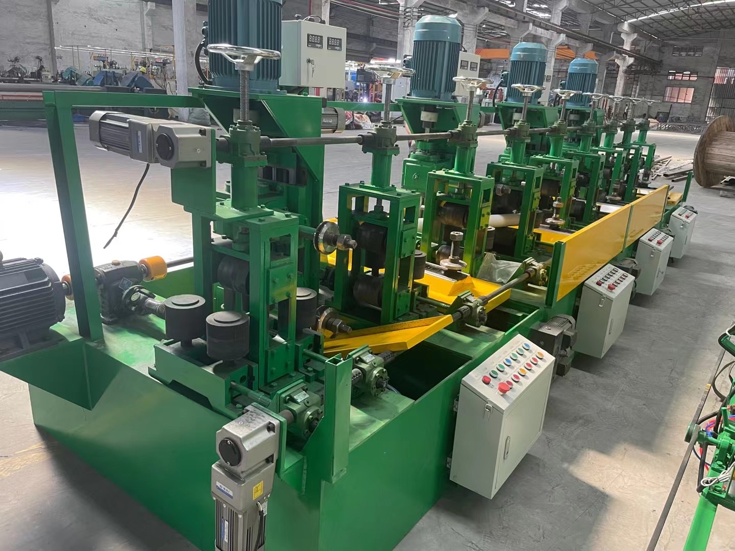 pipe buffing machine