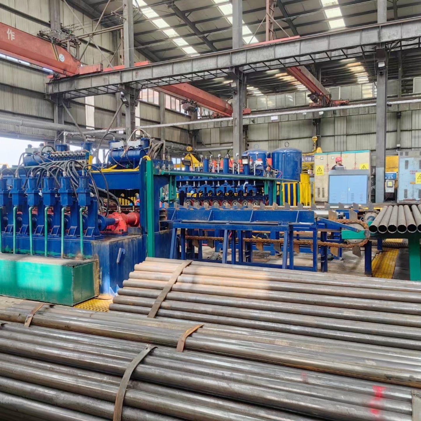 steel pipe hydrostatic testing machine