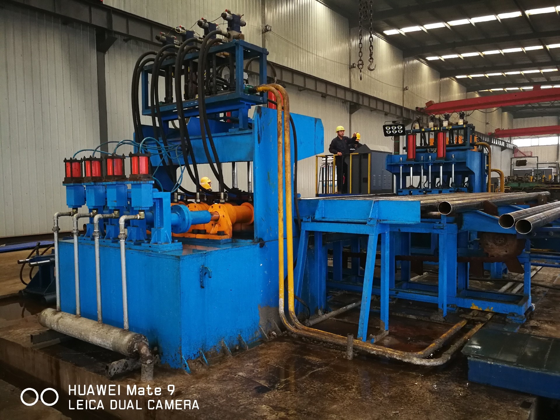 Pipe pressure testing machine